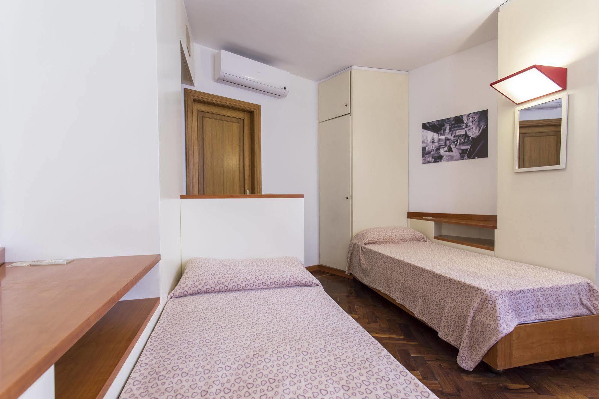 Residenza Ariosto Depandance By Studio Vita Bolonia Zewnętrze zdjęcie