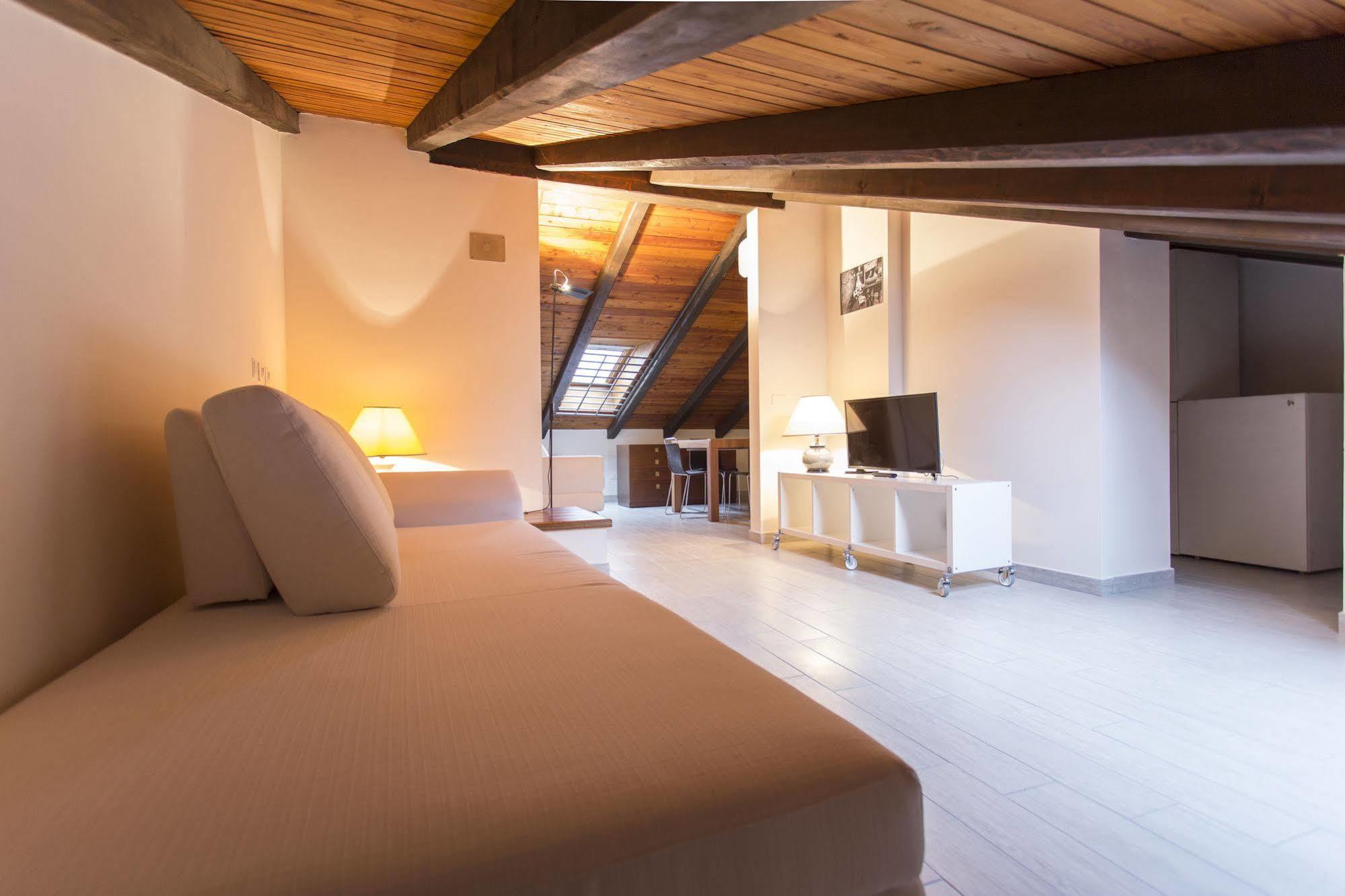 Residenza Ariosto Depandance By Studio Vita Bolonia Zewnętrze zdjęcie