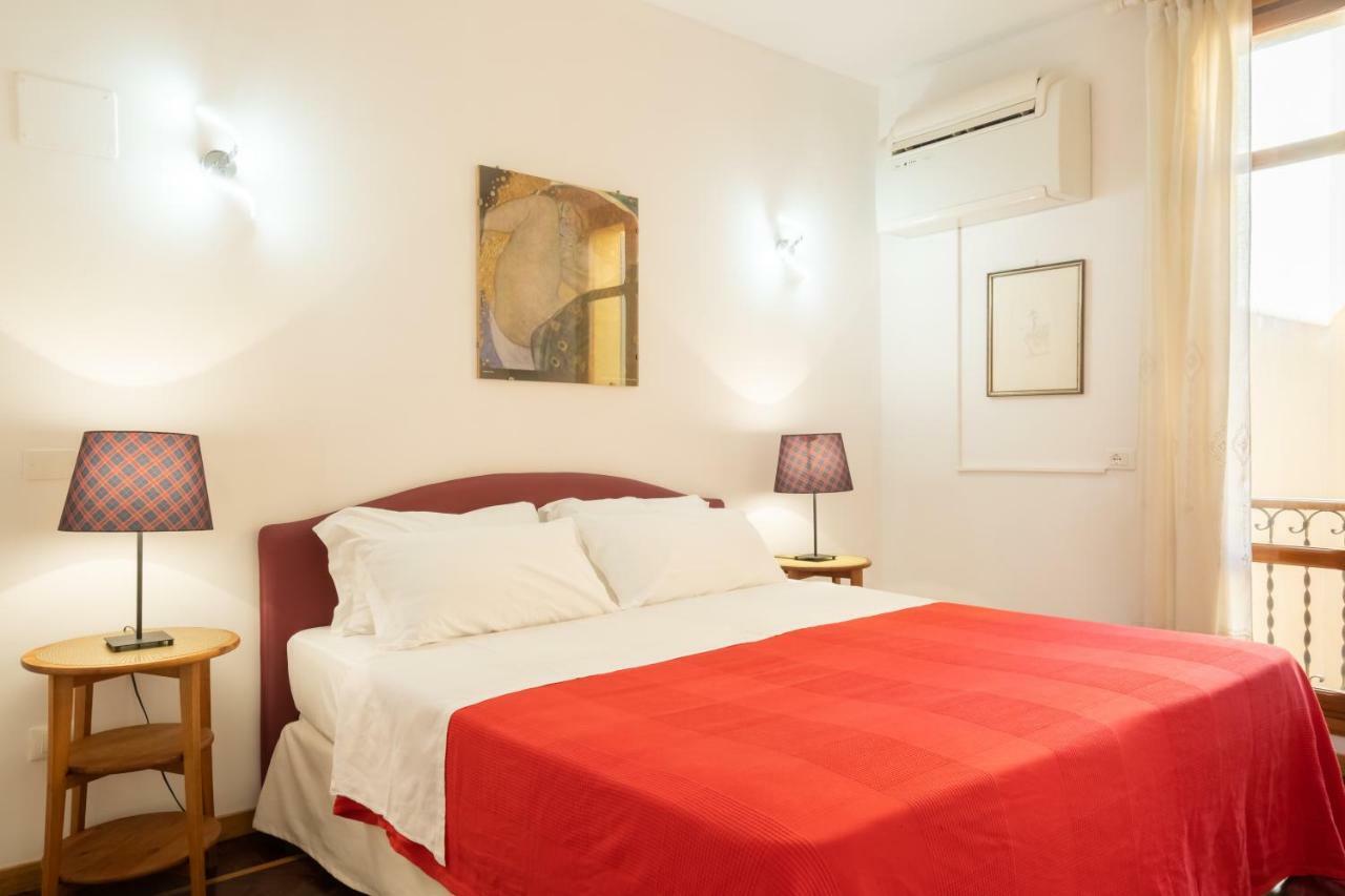 Residenza Ariosto Depandance By Studio Vita Bolonia Zewnętrze zdjęcie